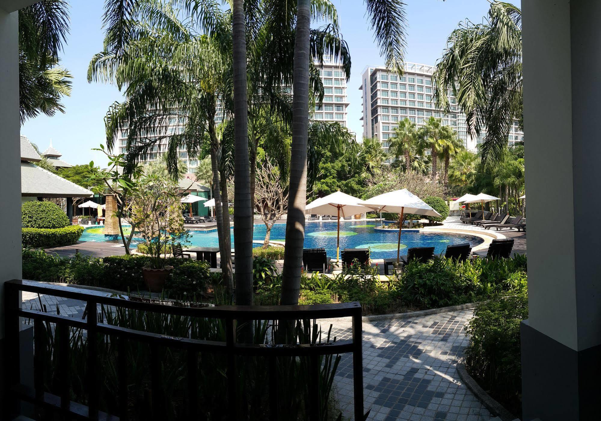 The Zign Hotel Premium Villa Pattaya Kültér fotó